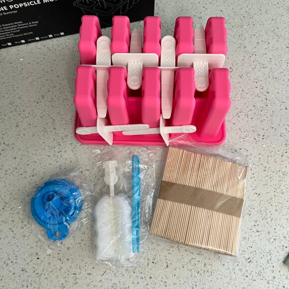 Miaowoof Homemade Popsicle Molds 10 Silicone Ice Pop Maker BPA Free New Open Box - Picture 1 of 10